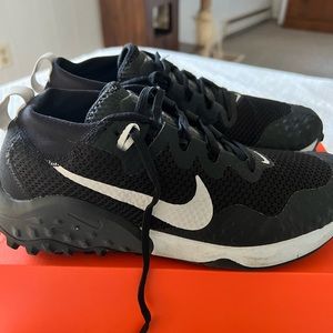 Nike Woman’s Shoes Wildhorse  size 9 2021
